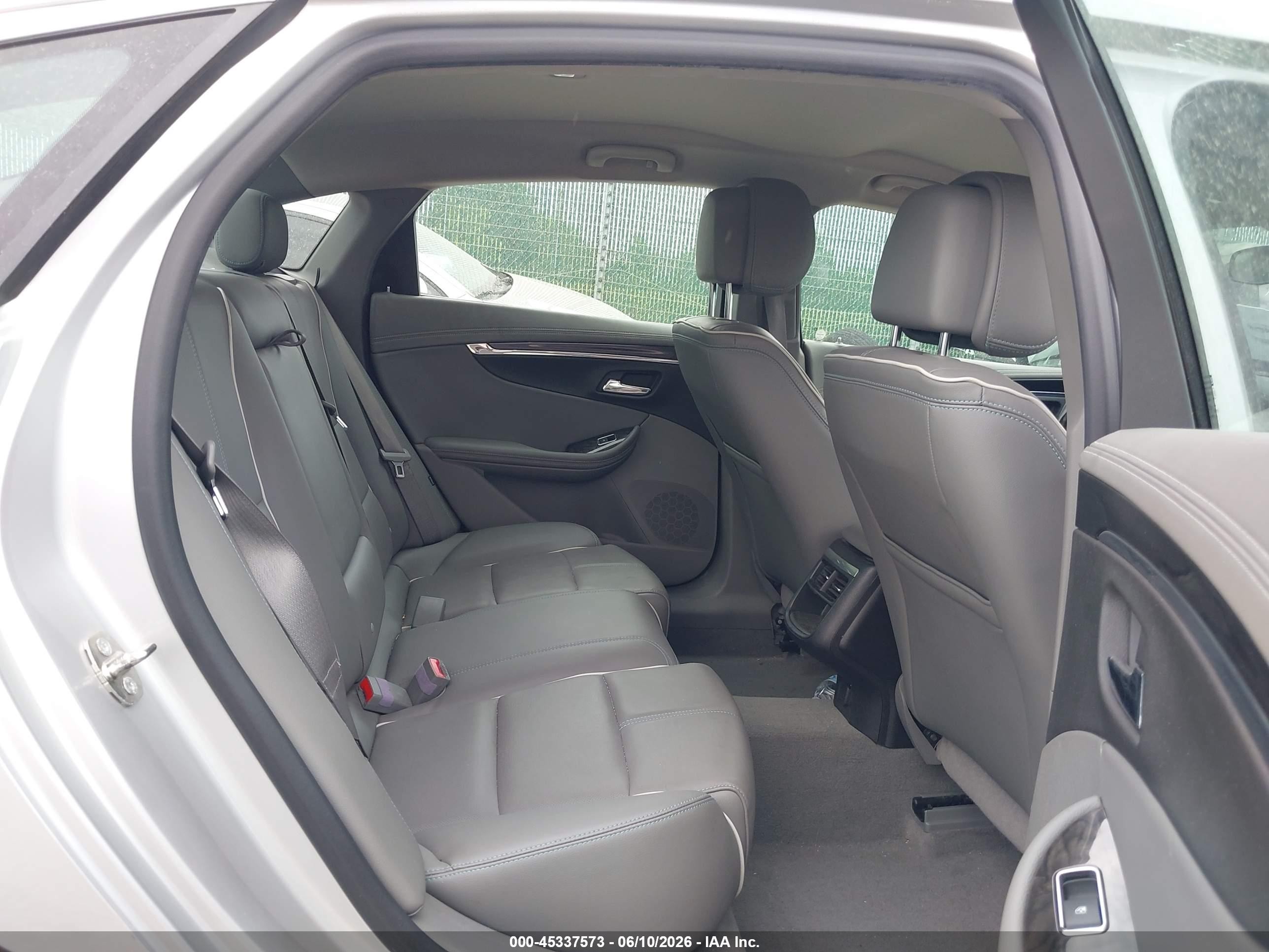 2014 Chevrolet Impala 1lz Silver vin: 2G1145SL5E9211648