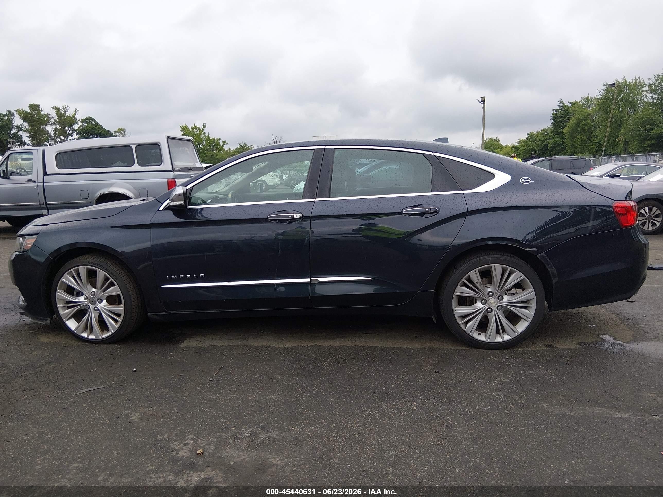 2014 Chevrolet Impala 1lz Blue vin: 2G1145SL7E9125483