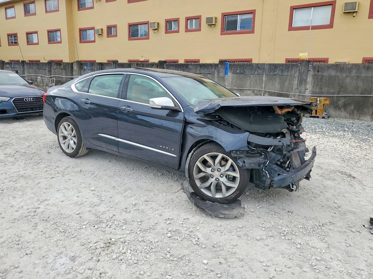 2014 Chevrolet Impala Ltz Blue vin: 2G1155S31E9188009