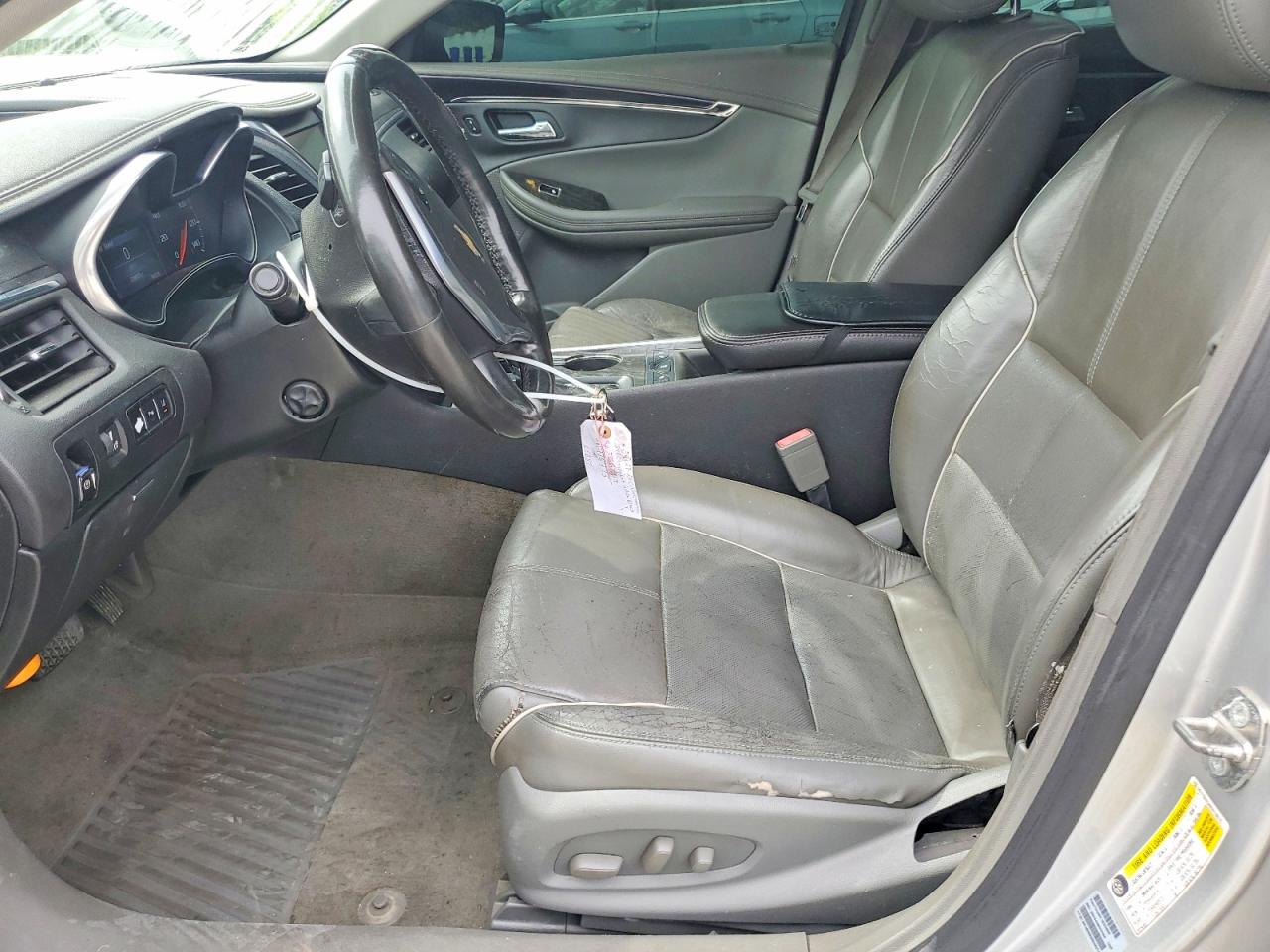 2014 Chev Impala Black vin: 2G1155S34E9116575