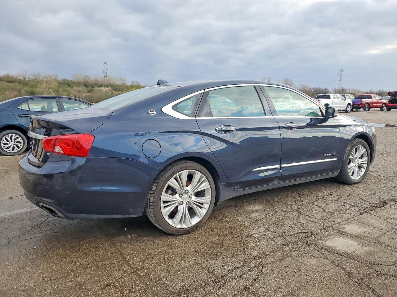 2014 Chevrolet Impala Ltz Blue vin: 2G1155S35E9100692