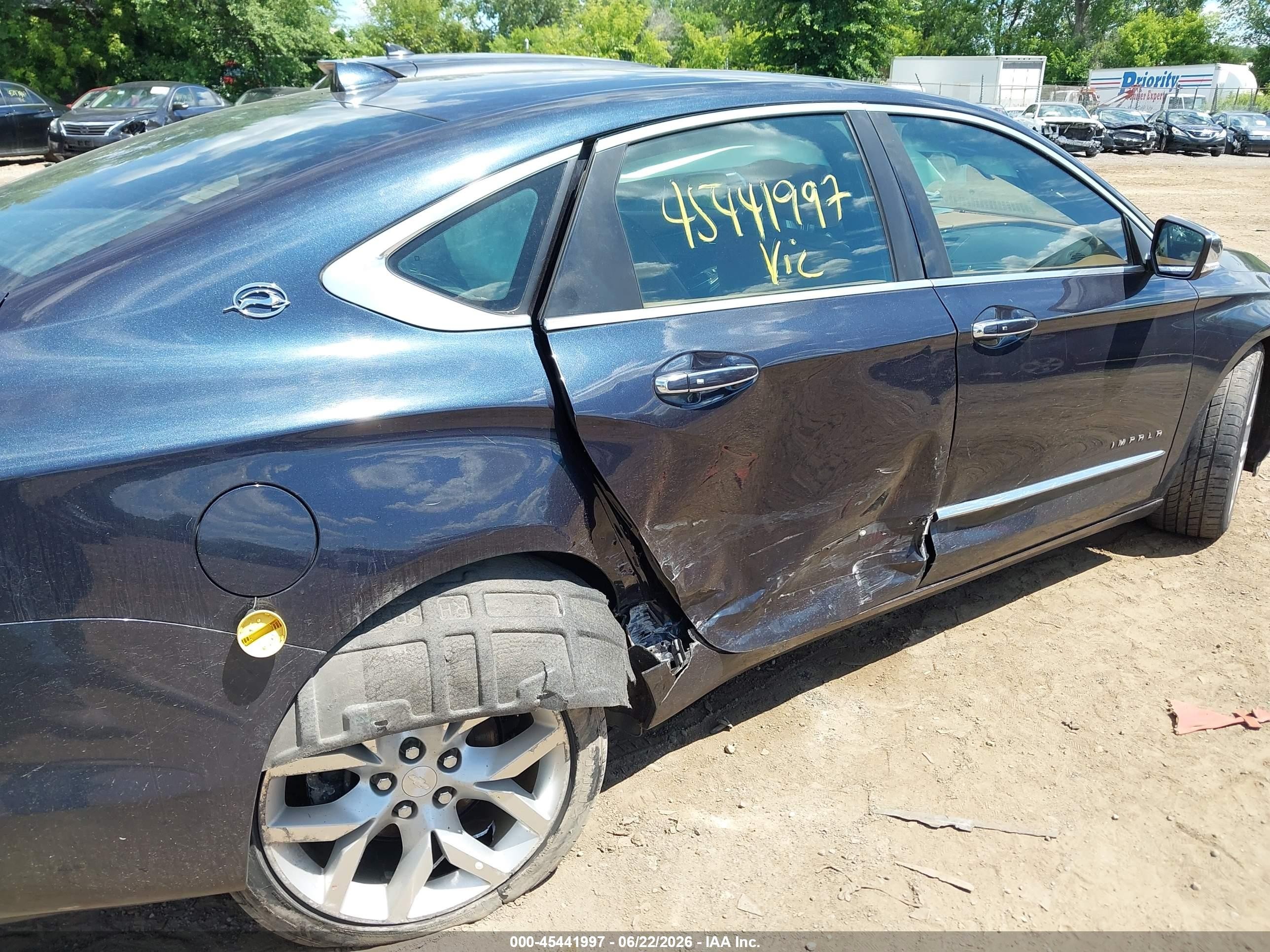 2014 Chevrolet Impala 2lz Синий vin: 2G1155S36E9103892