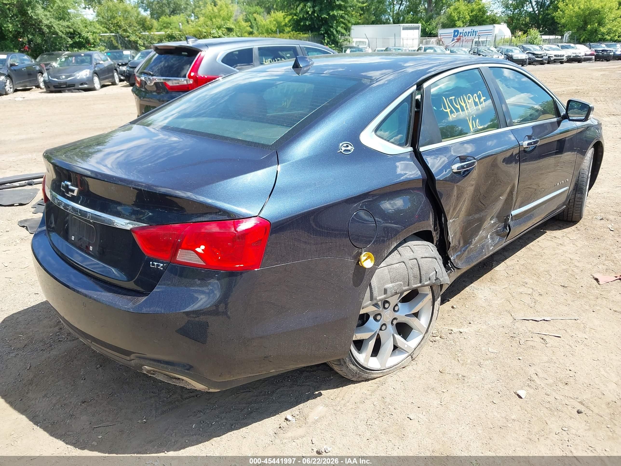 2014 Chevrolet Impala 2lz Синий vin: 2G1155S36E9103892