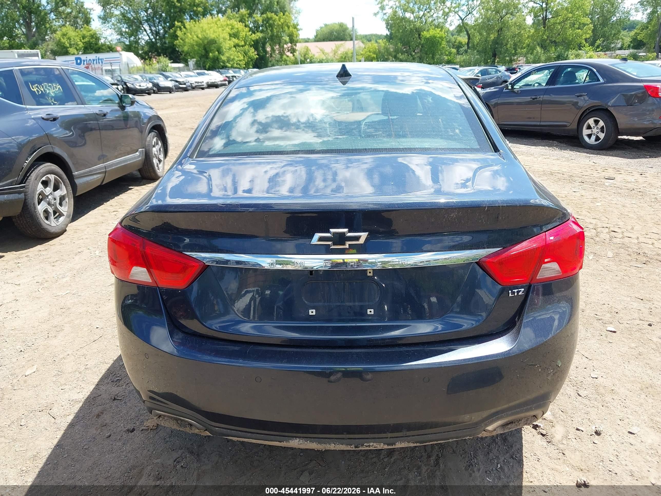 2014 Chevrolet Impala 2lz Синий vin: 2G1155S36E9103892