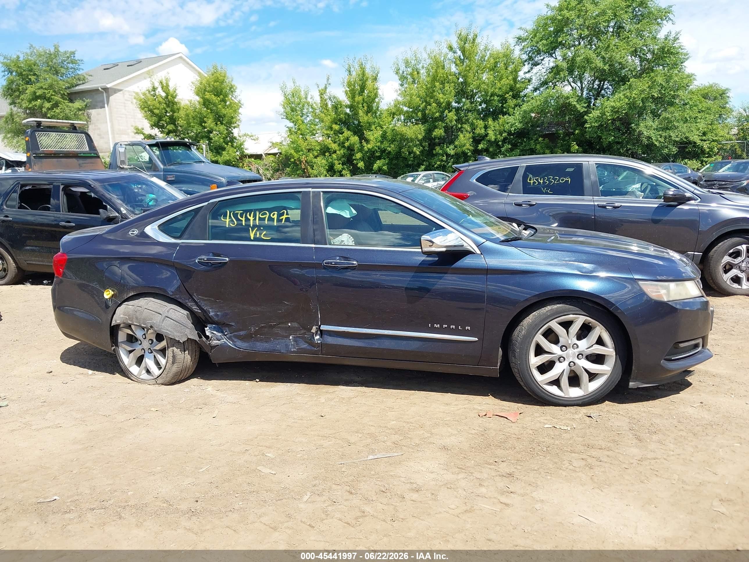 2014 Chevrolet Impala 2lz Синий vin: 2G1155S36E9103892