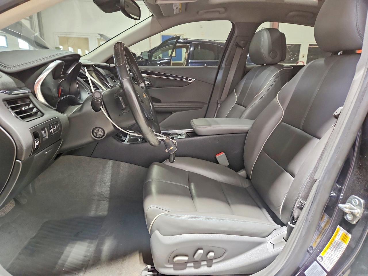 2014 Chevrolet Impala Ltz Blue vin: 2G1155S37E9162479