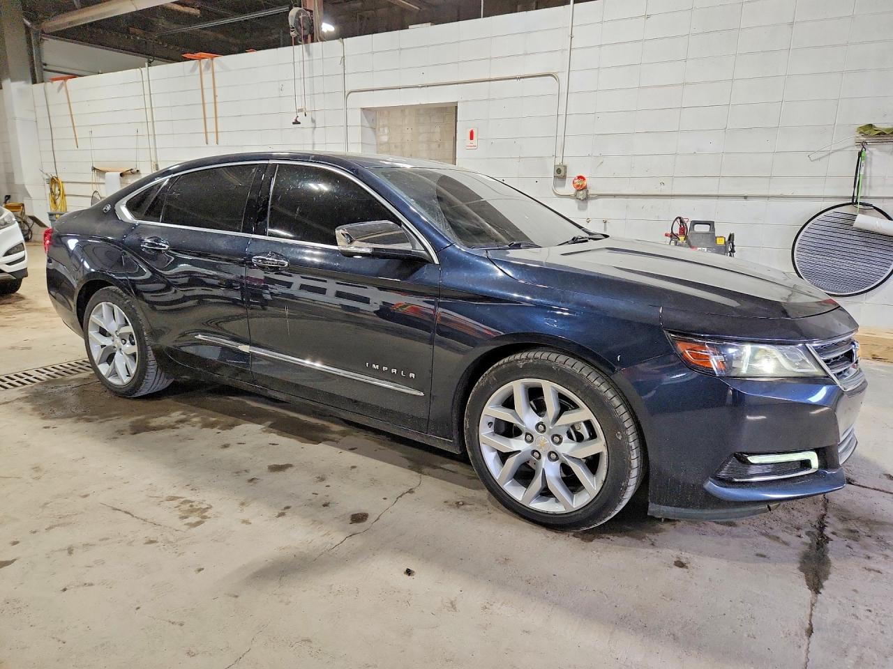 2014 Chevrolet Impala Ltz Blue vin: 2G1155S37E9162479