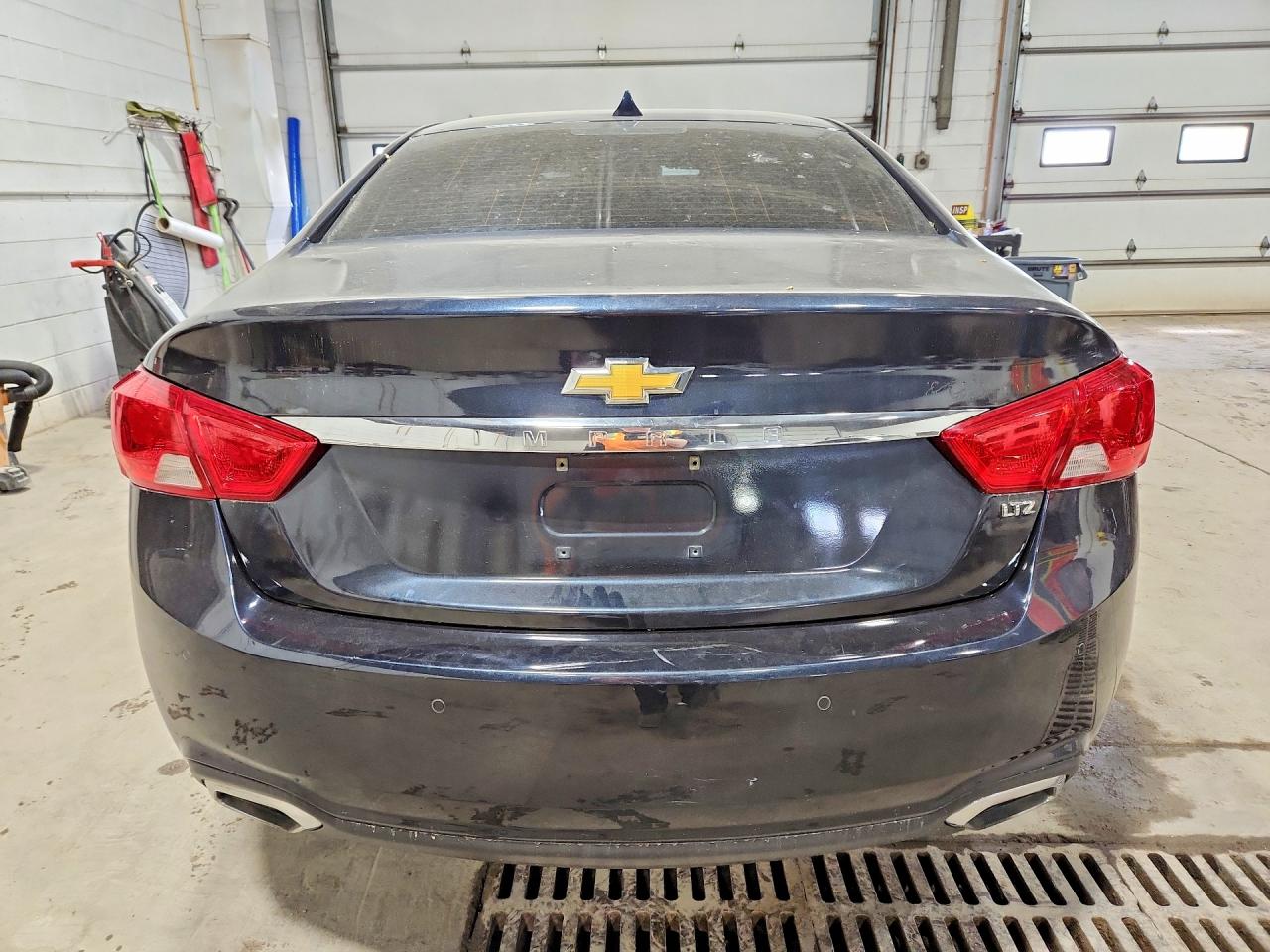 2014 Chevrolet Impala Ltz Blue vin: 2G1155S37E9162479