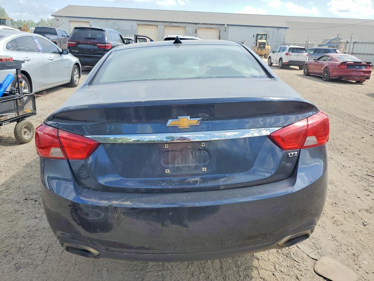 2014 Chevrolet Impala Ltz Blue vin: 2G1155S37E9167486