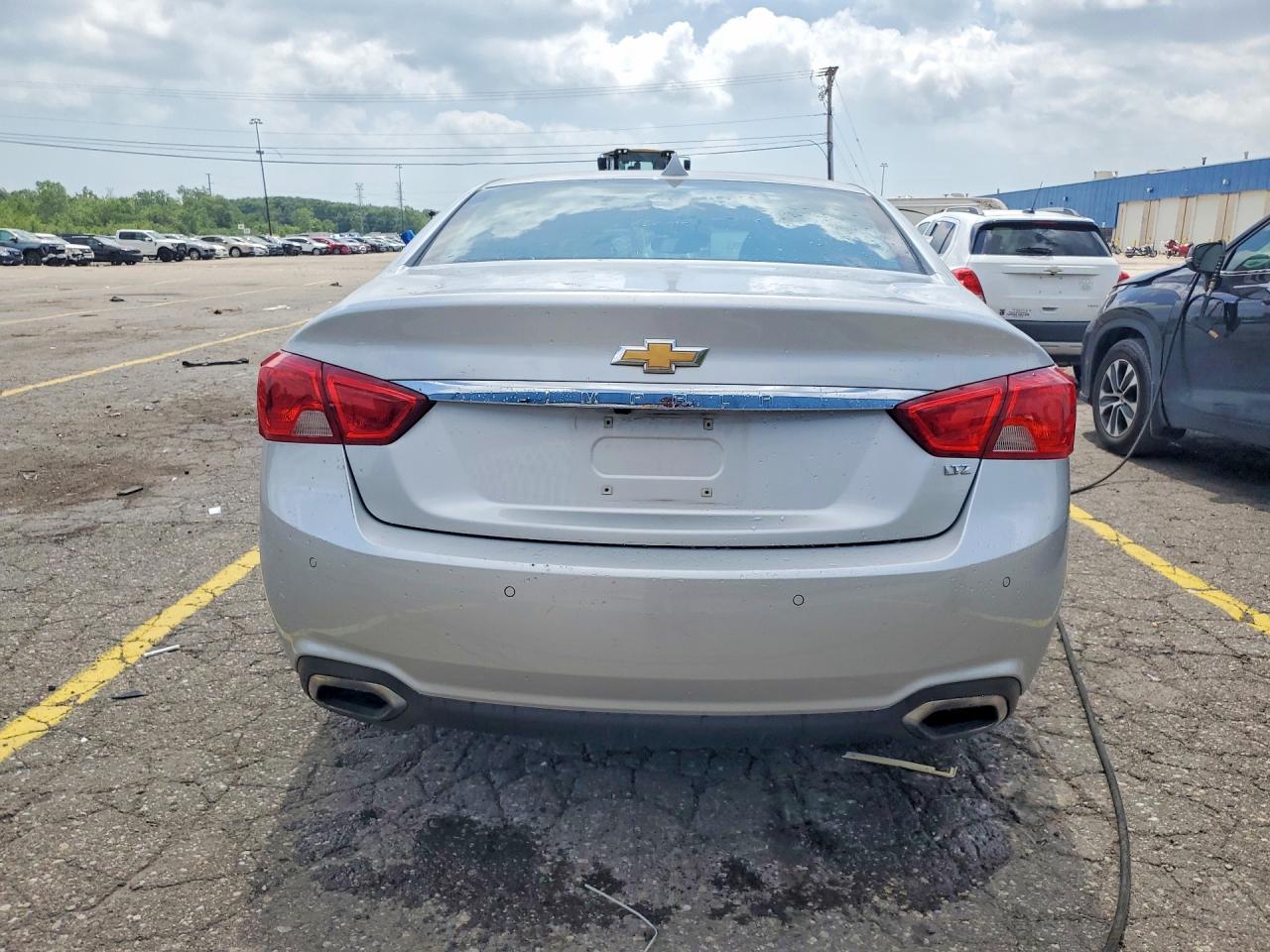 2014 Chevrolet Impala Ltz Silver vin: 2G1155S38E9317699