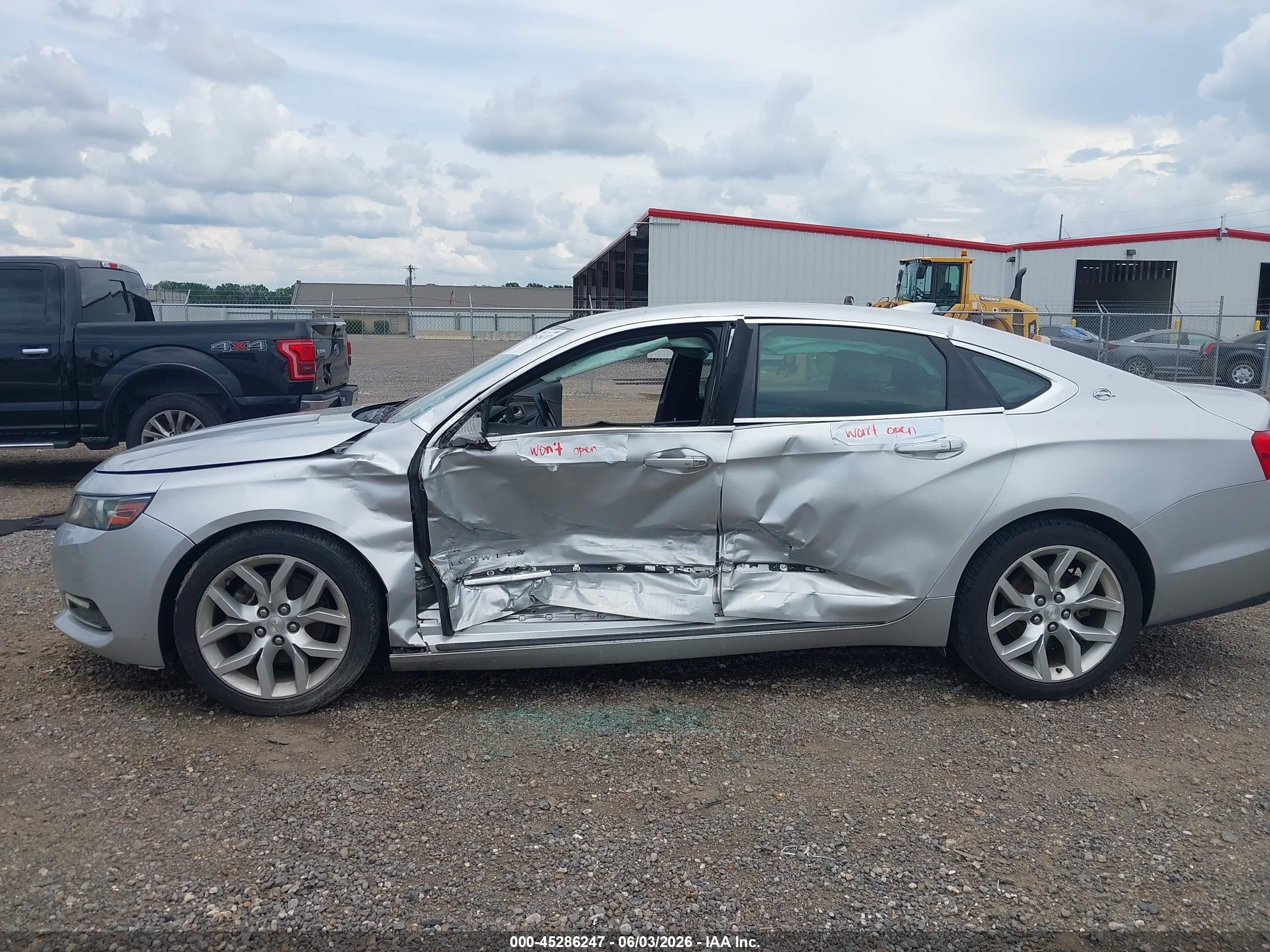 2015 Chevrolet Impala 1lz Silver vin: 2G1155SL1F9152564