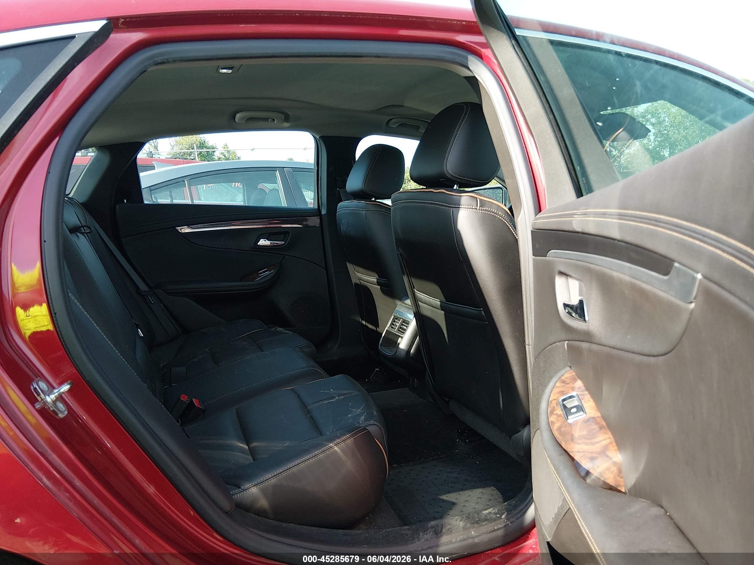 2015 Chevrolet Impala 1lz Red vin: 2G1155SL6F9200351
