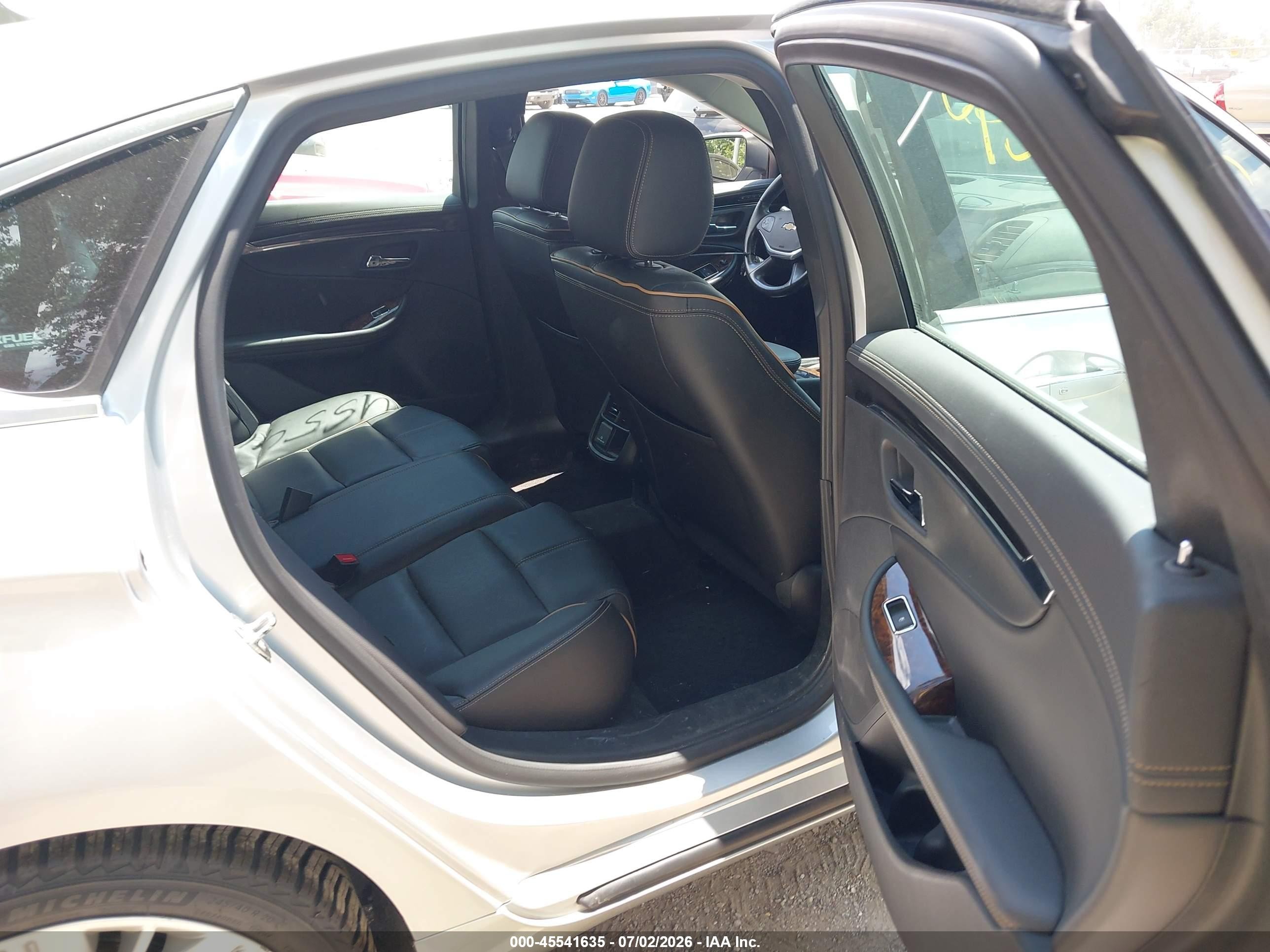 2015 Chevrolet Impala 2lz Silver vin: 2G1165S30F9165982