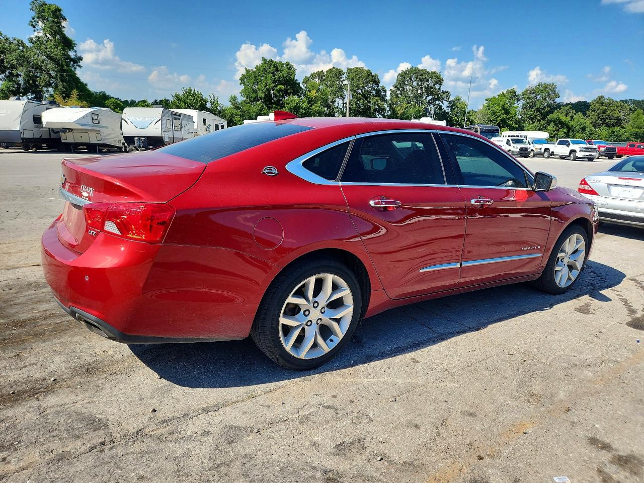 2015 Chevrolet Impala Ltz Red vin: 2G1165S30F9177548