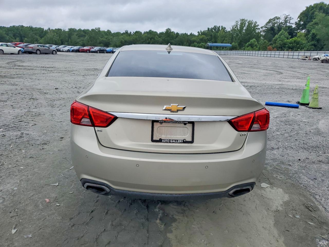 2015 Chevrolet Impala Ltz Бежевый vin: 2G1165S32F9100244