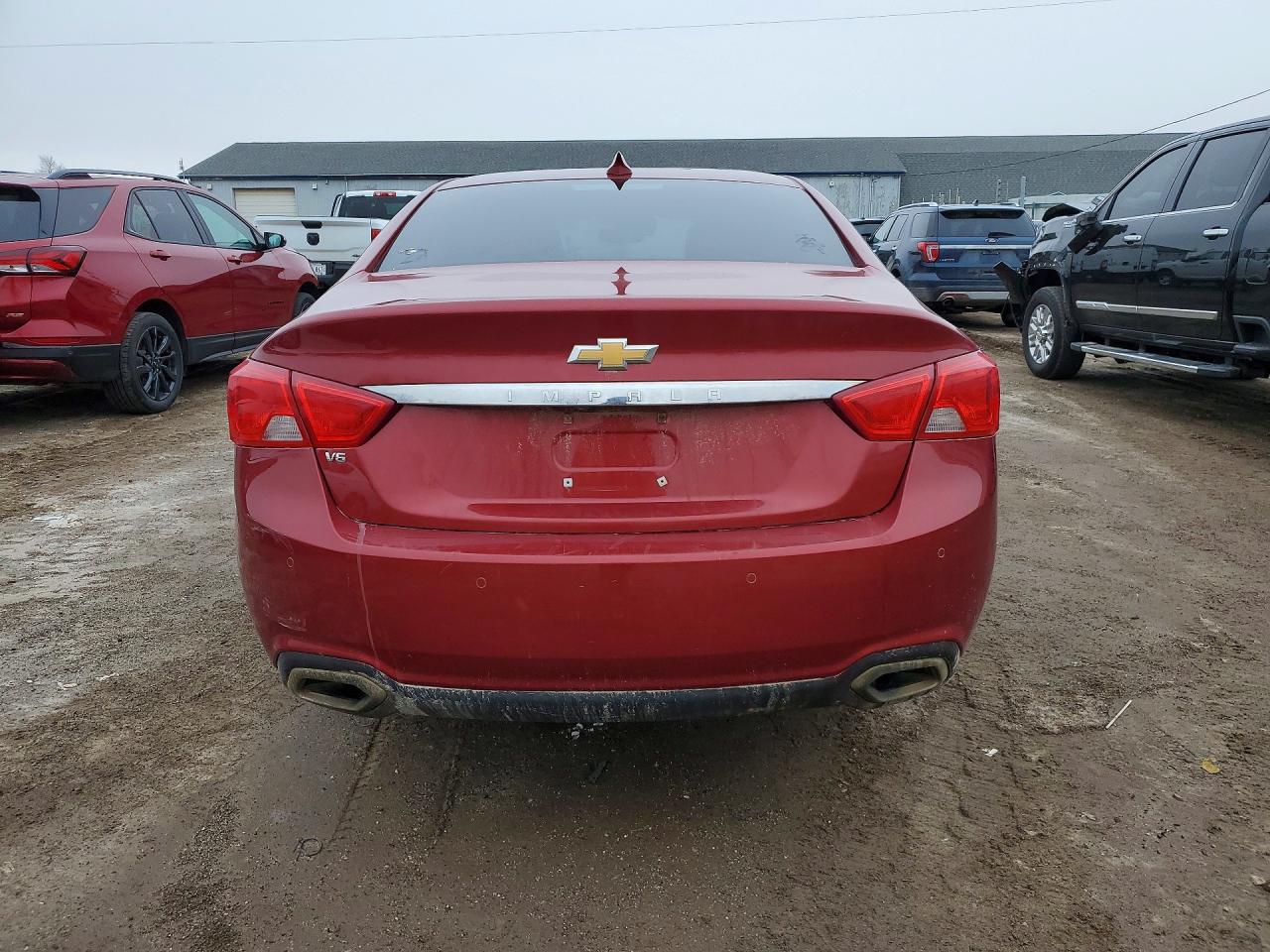 2015 Chevrolet Impala Ltz Red vin: 2G1165S34F9179111