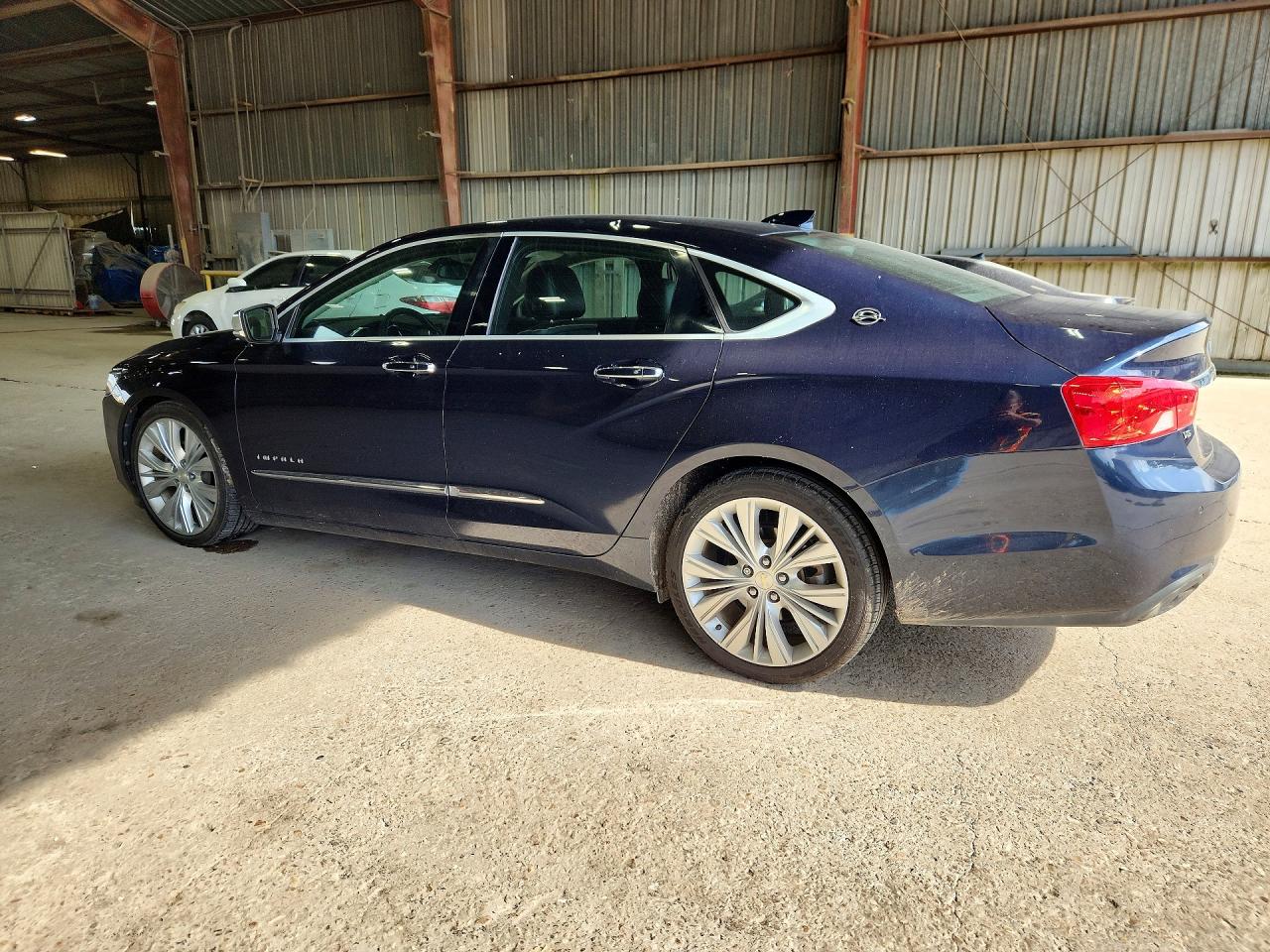 2015 Chevrolet Impala Ltz Blue vin: 2G1165S34F9197379