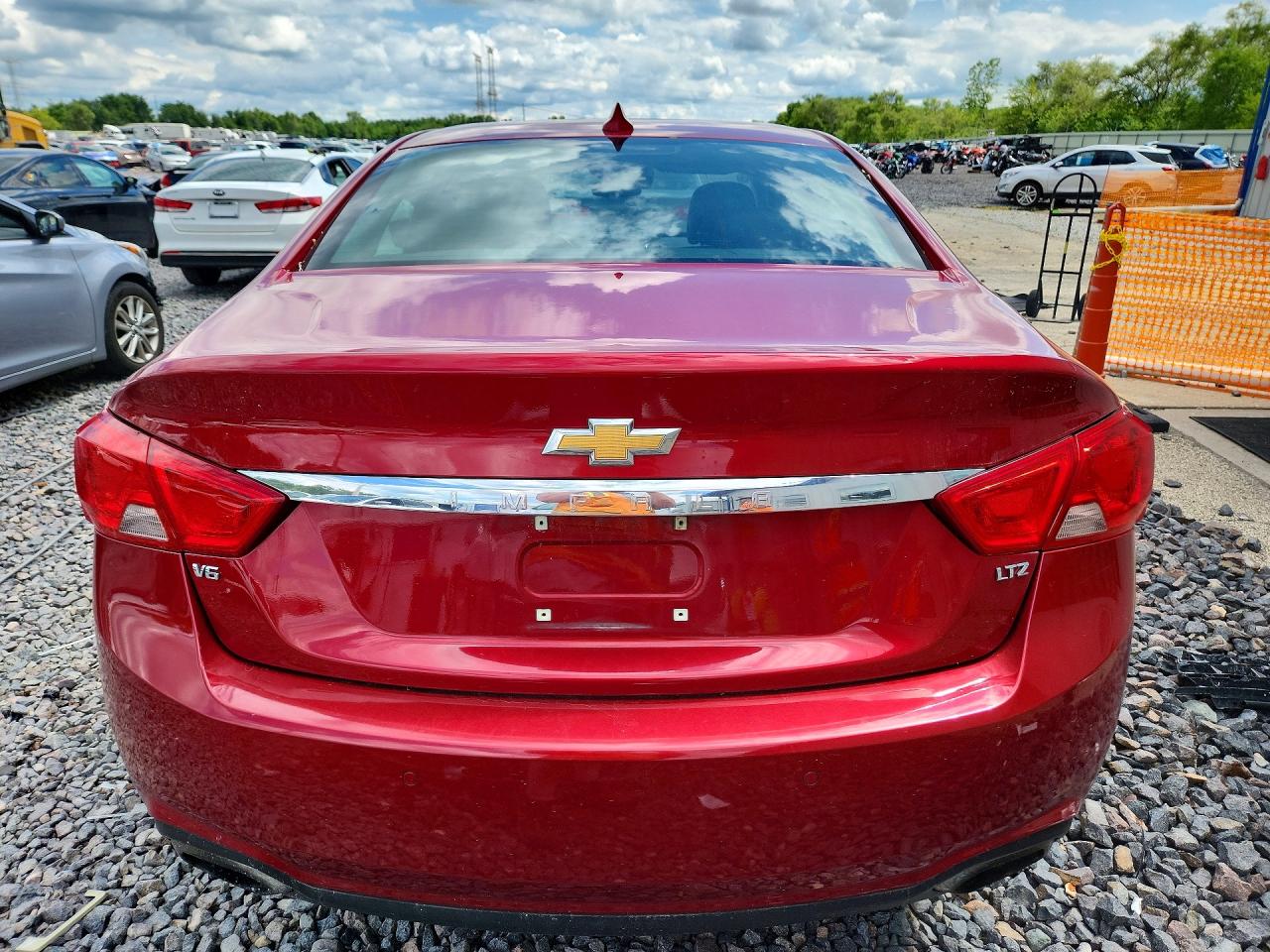 2015 Chevrolet Impala Ltz Burgundy vin: 2G1165S35F9177304