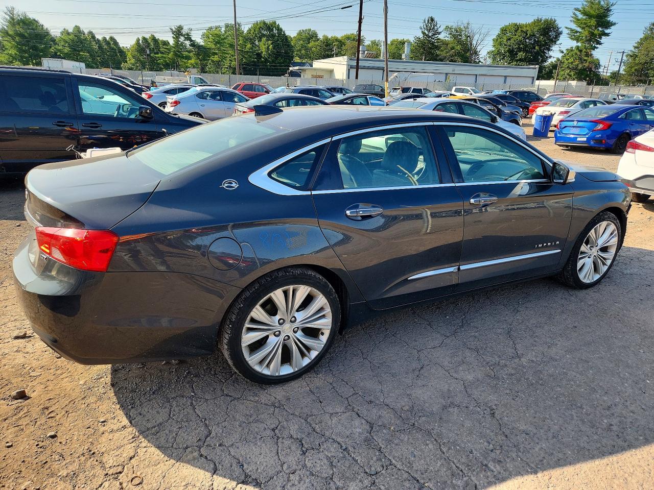 2015 Chevrolet Impala Ltz Gray vin: 2G1165S35F9294378