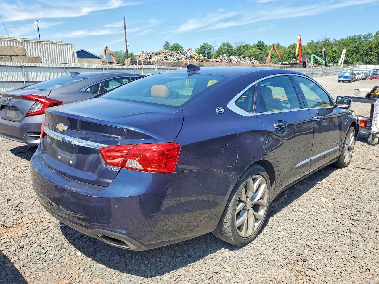 2015 Chevrolet Impala Ltz Blue vin: 2G1165S36F9167025
