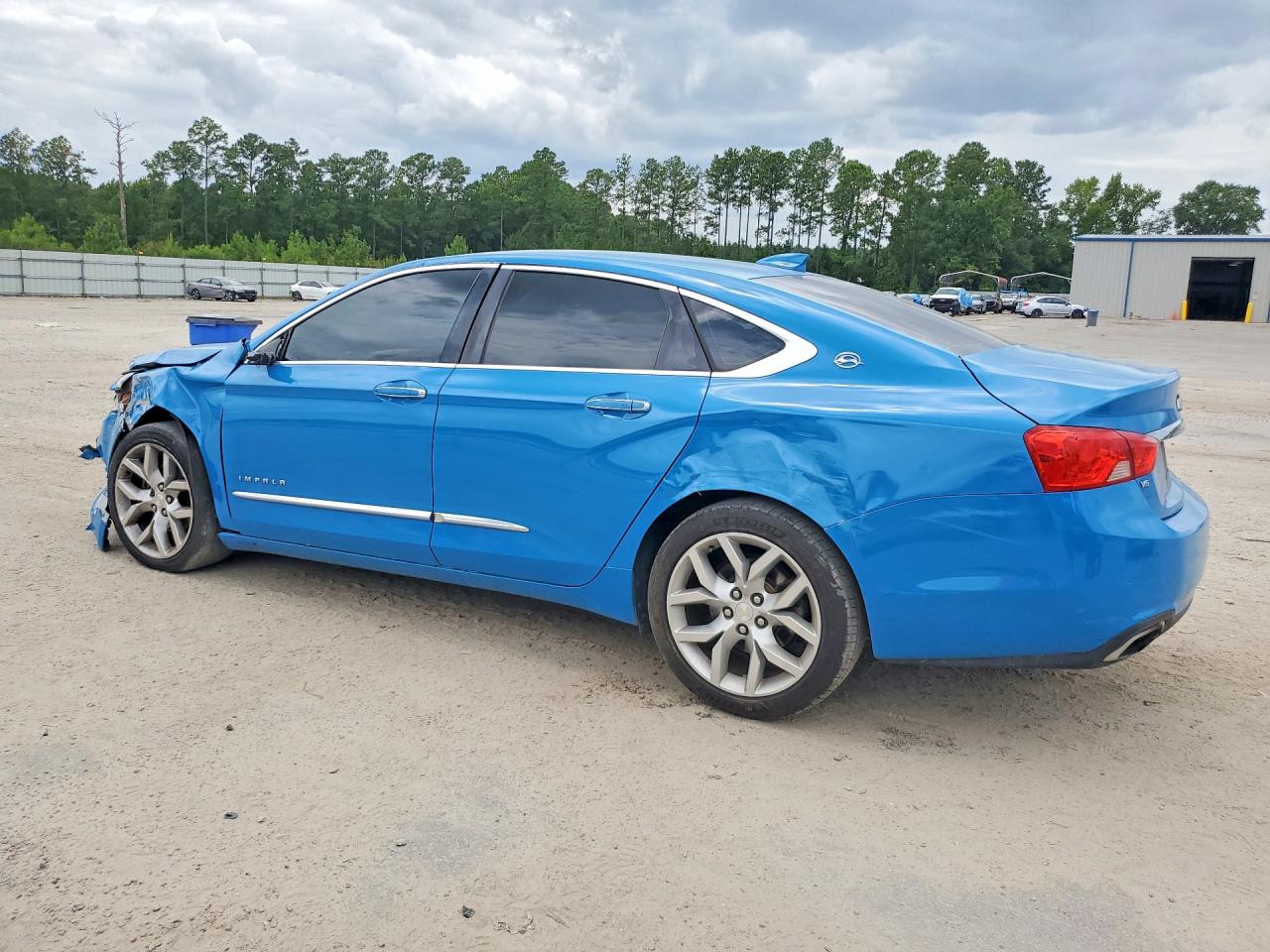 2015 Chevrolet Impala Ltz Синий vin: 2G1165S39F9180495