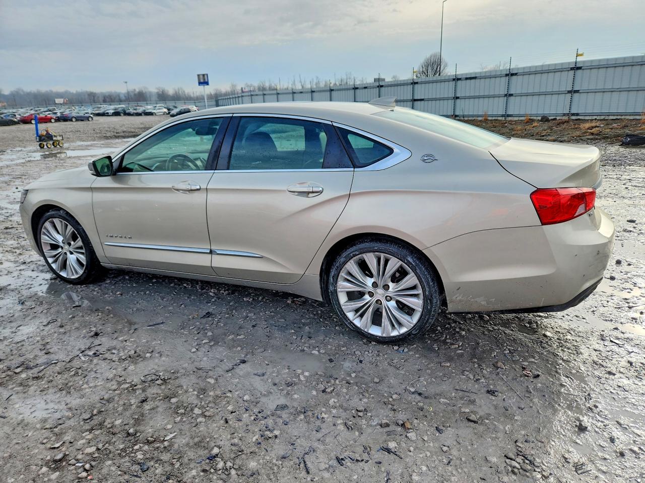 2015 Chevrolet Impala Ltz Gold vin: 2G1165S3XF9239859