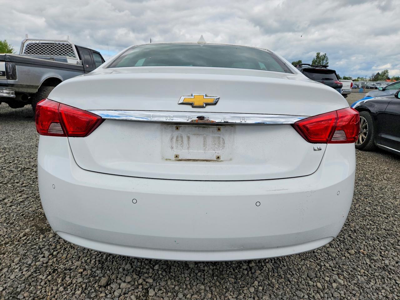 2014 Chevrolet Impala Ls White vin: 2G11Y5SL3E9217047