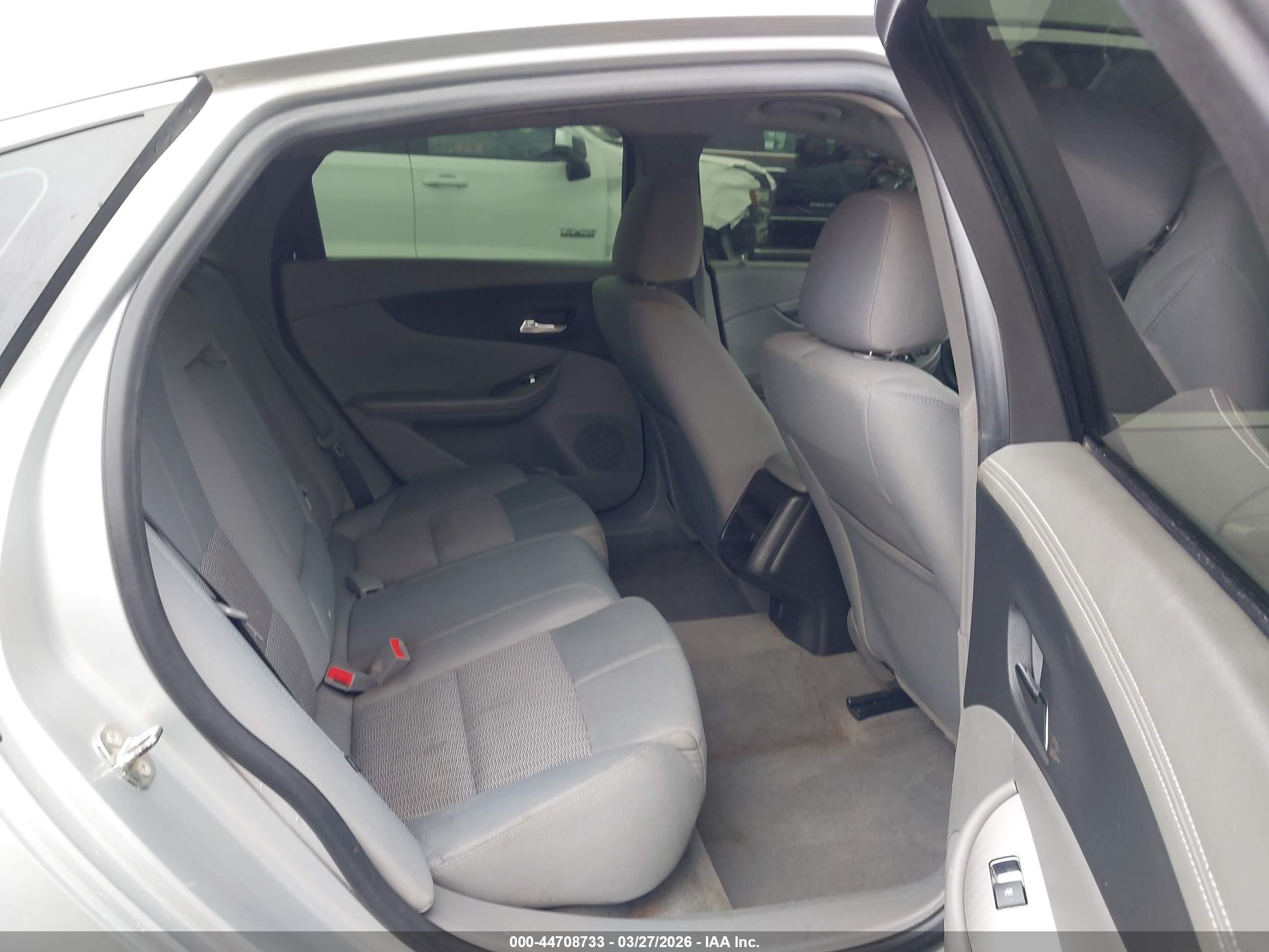2017 Chevrolet Impala Ls Silver vin: 2G11Z5SA1H9181777