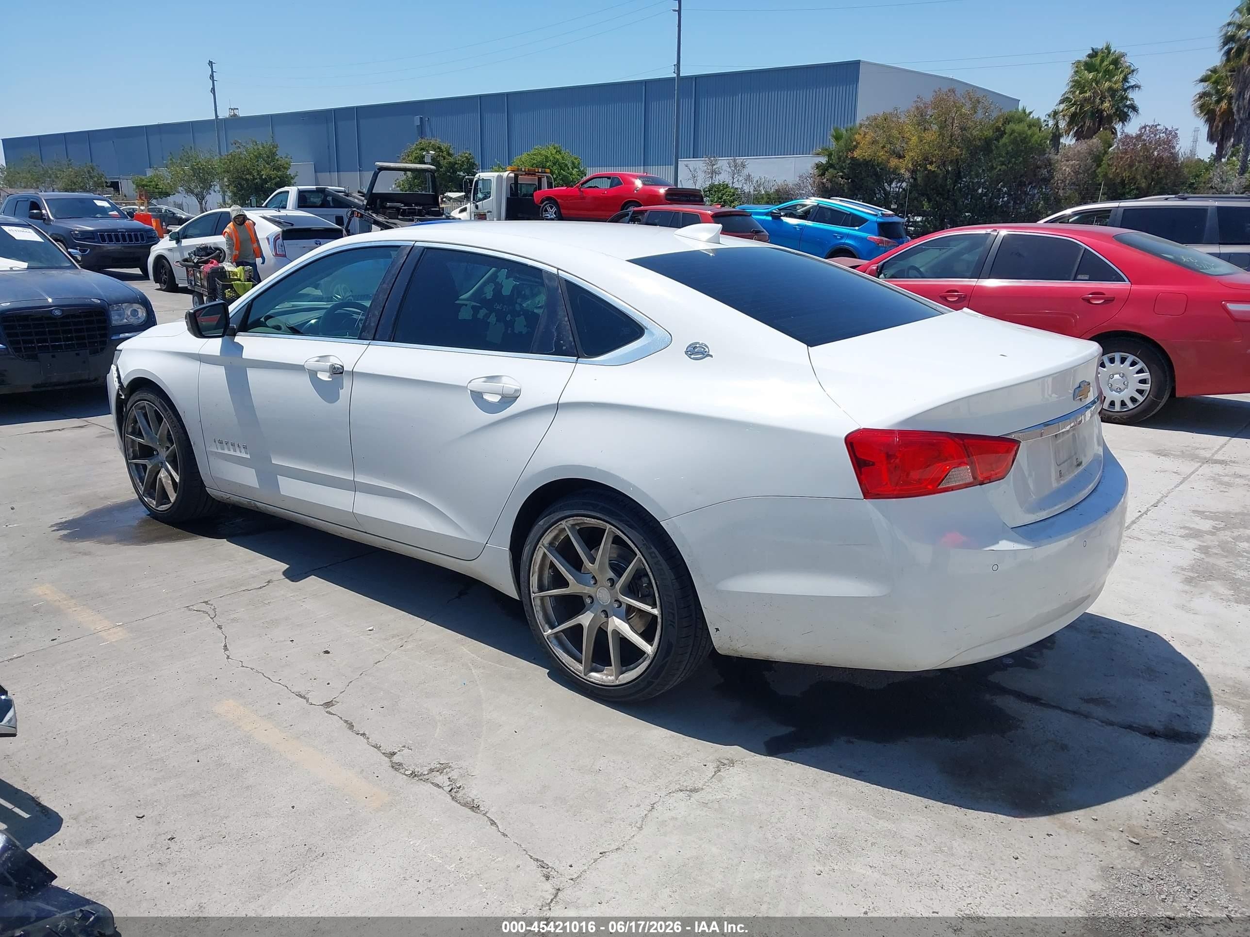 2015 Chevrolet Impala Ls Белый vin: 2G11Z5SL3F9188017