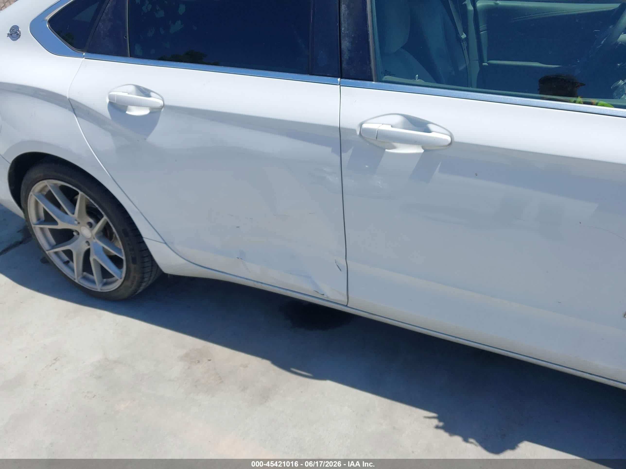 2015 Chevrolet Impala Ls Белый vin: 2G11Z5SL3F9188017