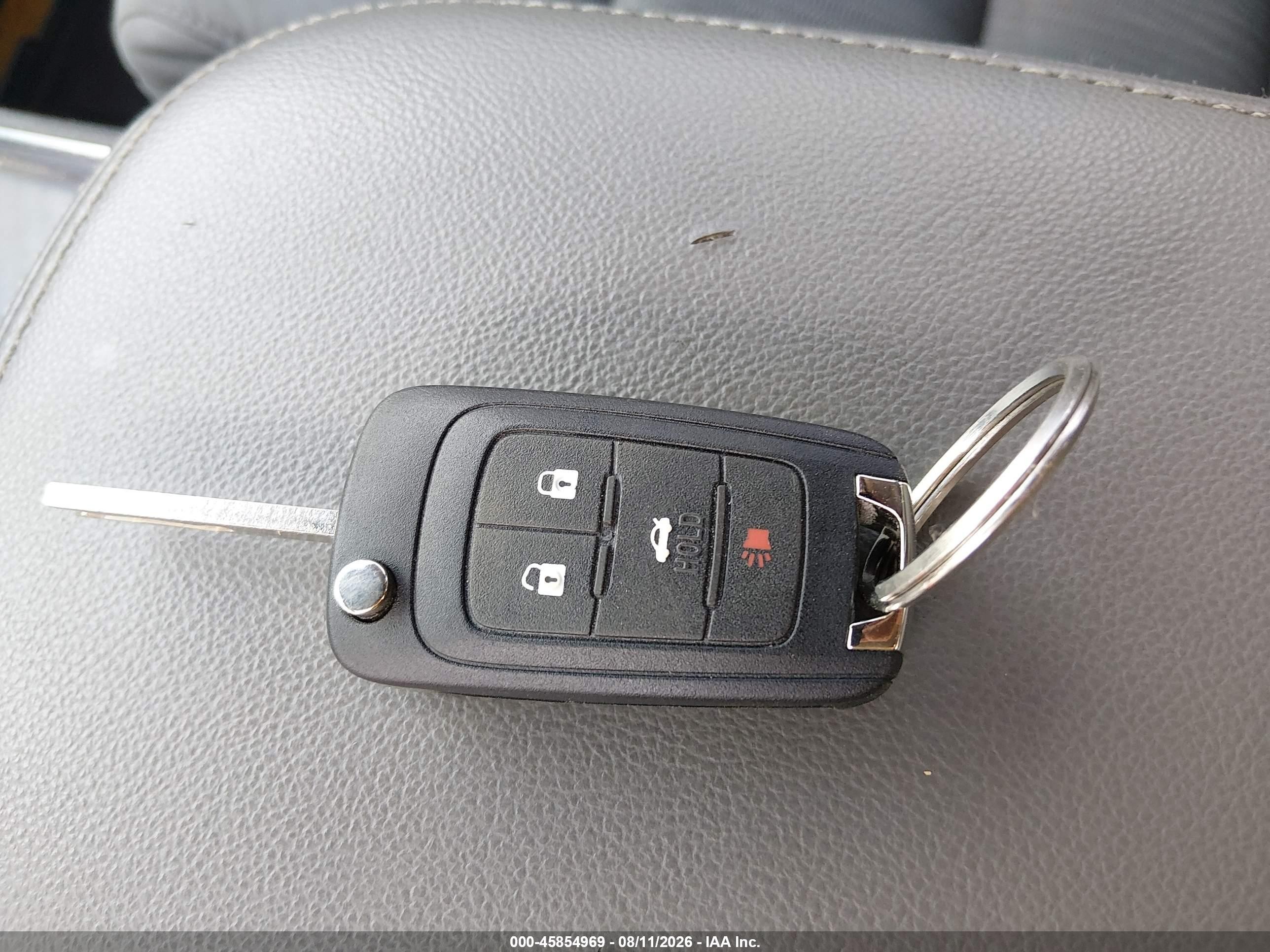 2015 Chevrolet Impala Ls Белый vin: 2G11Z5SL7F9133201