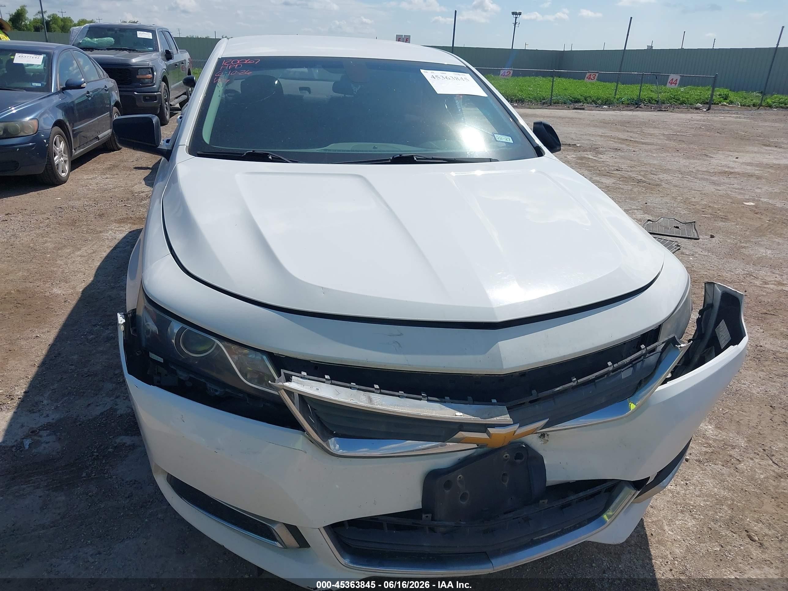 2015 Chevrolet Impala Ls White vin: 2G11Z5SL8F9289778
