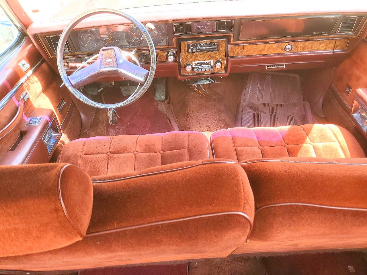 1982 Chevrolet Caprice Classic Brown vin: 2G1AN69H8C1114136