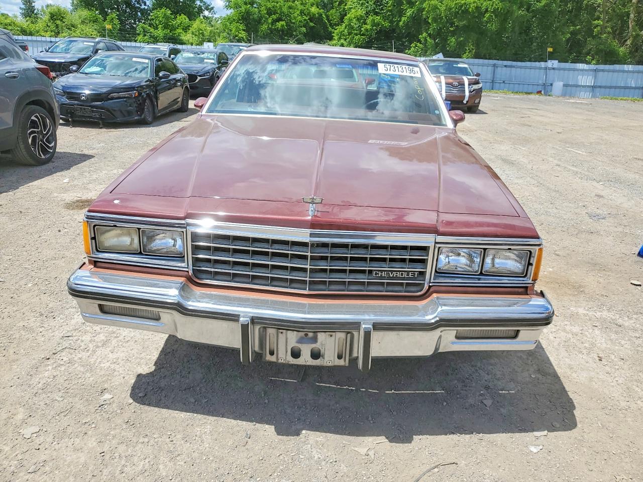 1982 Chevrolet Caprice Classic Brown vin: 2G1AN69H8C1114136