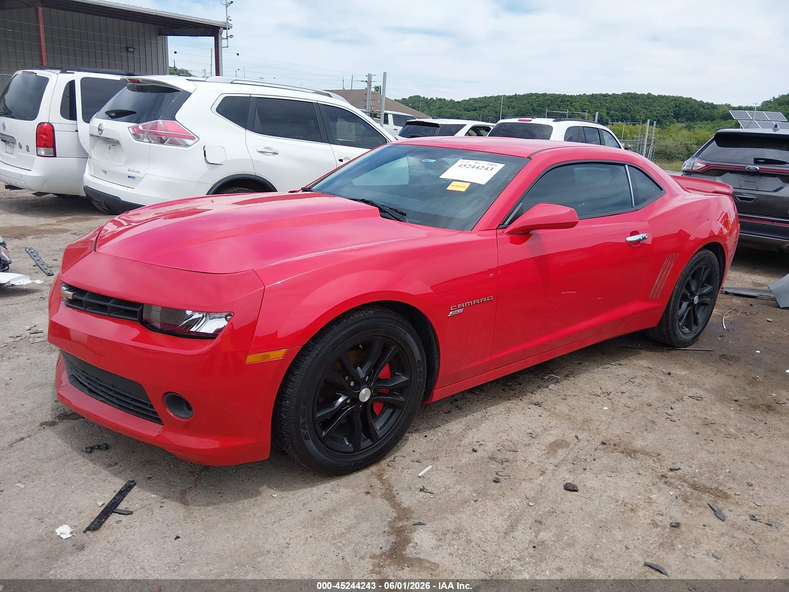 2015 Chevrolet Camaro 1ls Red vin: 2G1FA1E30F9109436