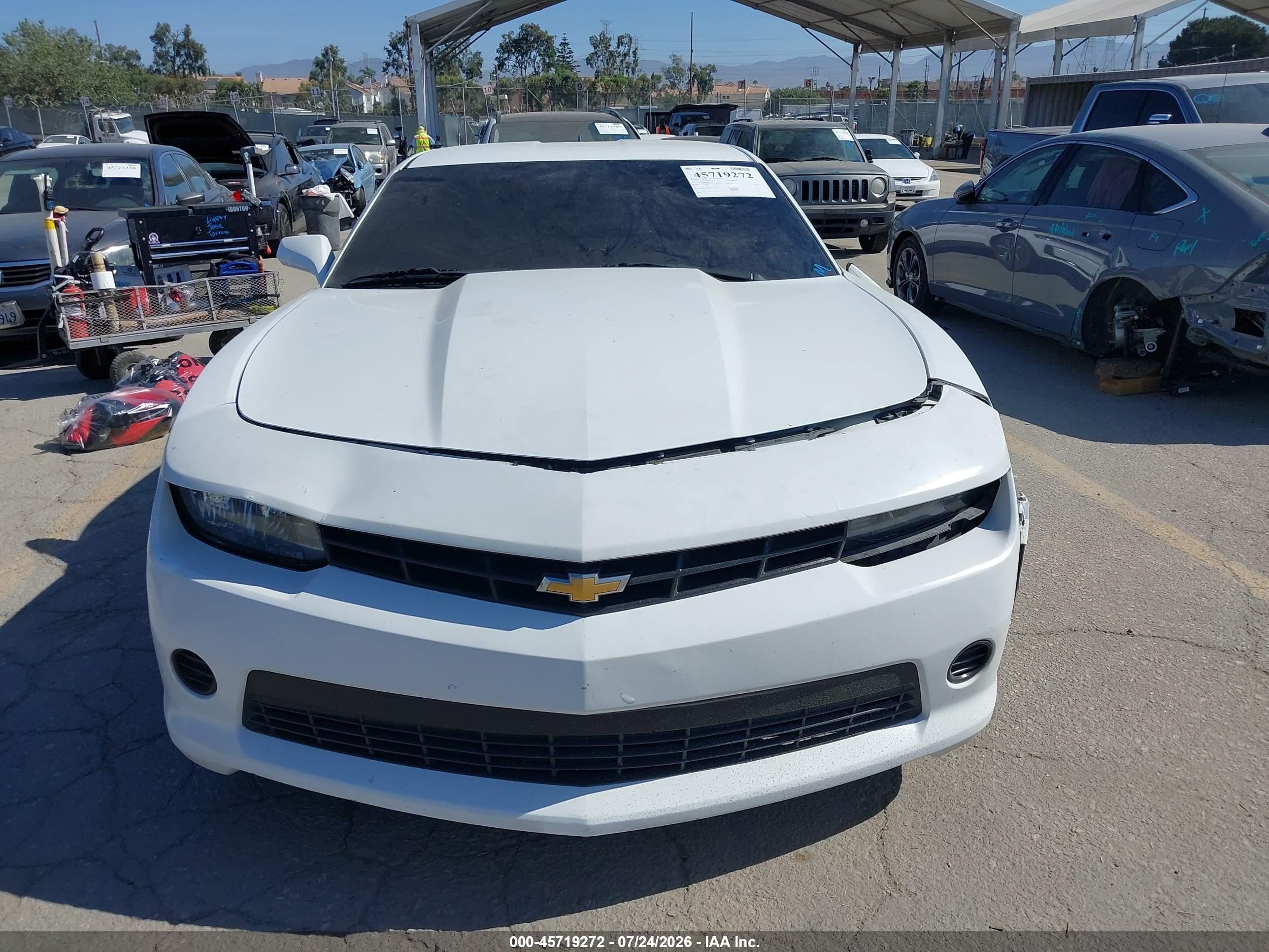 2015 Chevrolet Camaro 1ls Белый vin: 2G1FA1E30F9151105