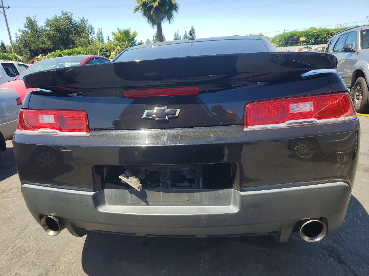 2015 Chevrolet Camaro Ls Черный vin: 2G1FA1E34F9113750