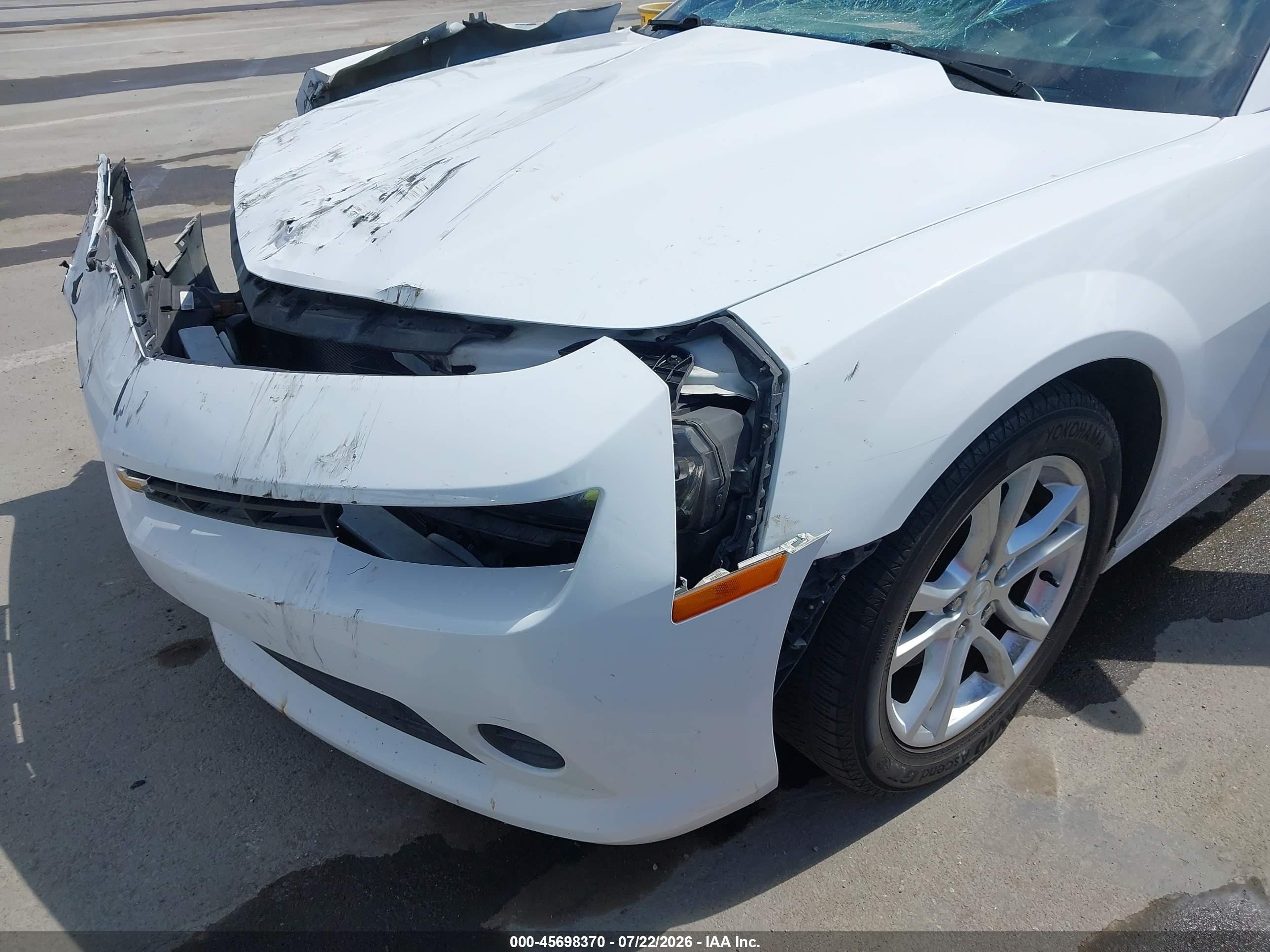 2015 Chevrolet Camaro 1ls Белый vin: 2G1FA1E34F9149289