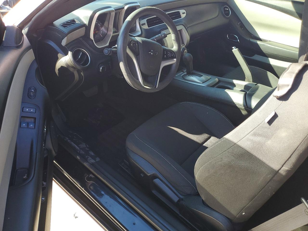 2012 Chevrolet Camaro Ls Pink vin: 2G1FA1E35C9172074