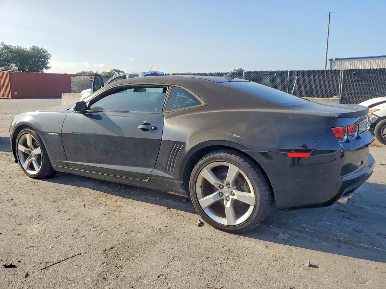 2013 Chevrolet Camaro Ls Black vin: 2G1FA1E35D9144180
