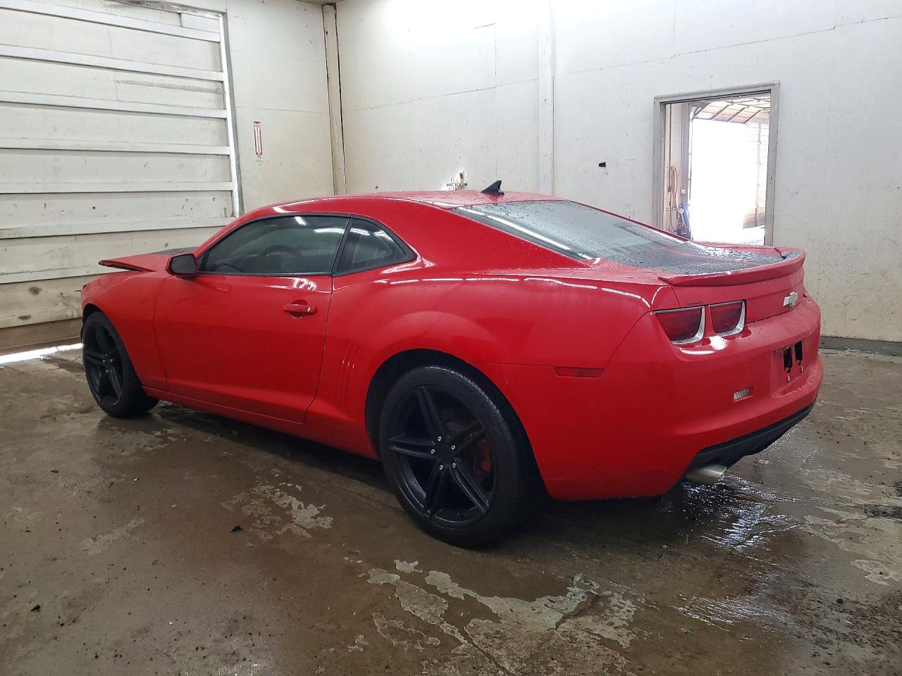 2012 Chevrolet Camaro Ls Red vin: 2G1FA1E36C9102390