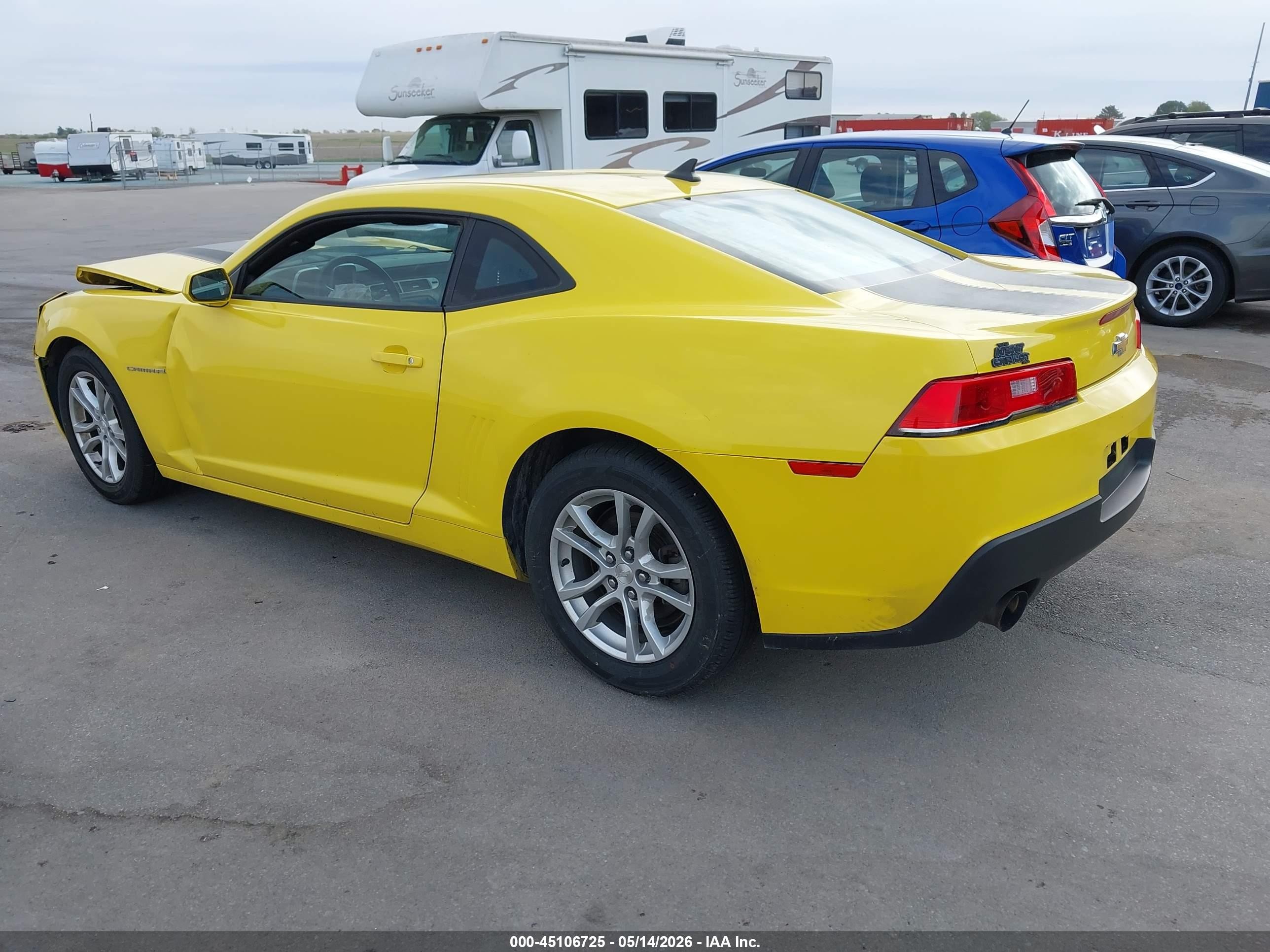2015 Chevrolet Camaro 1ls Yellow vin: 2G1FA1E37F9114729