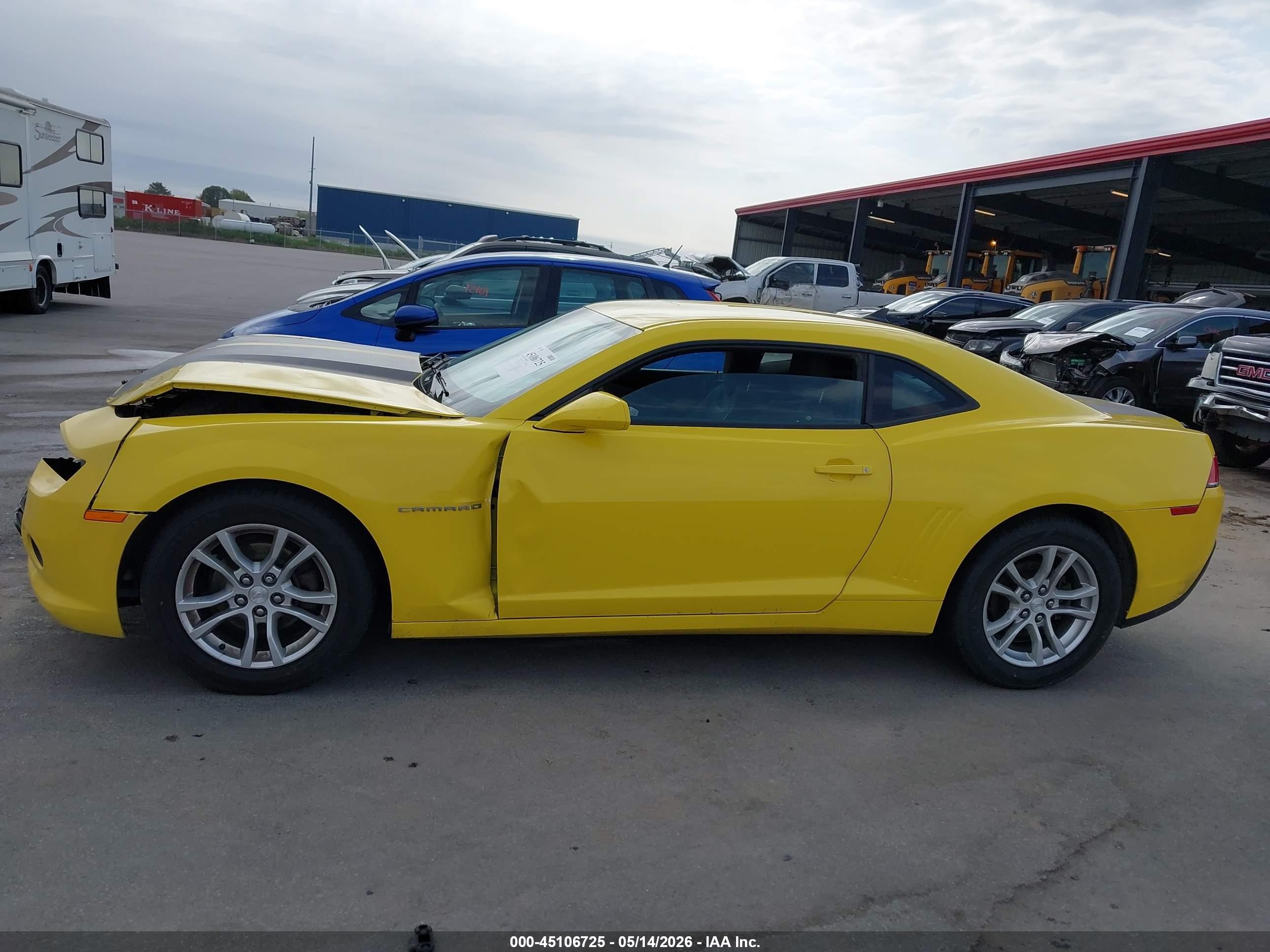 2015 Chevrolet Camaro 1ls Yellow vin: 2G1FA1E37F9114729