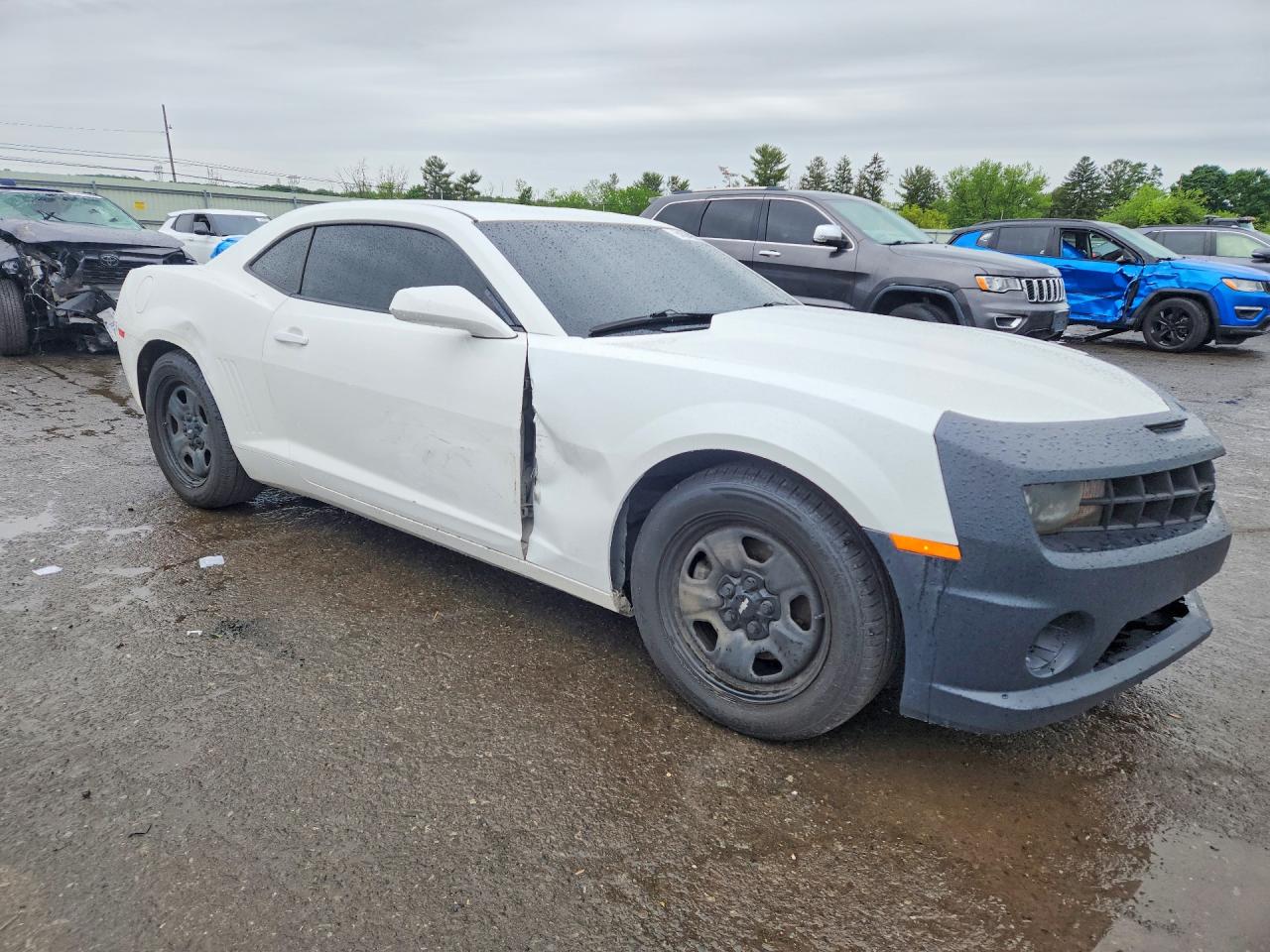 2013 Chevrolet Camaro Ls White vin: 2G1FA1E38D9147946