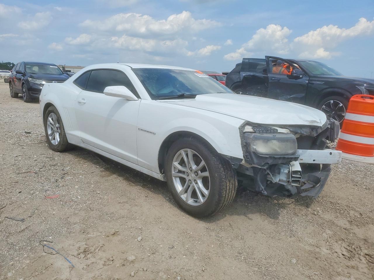2014 Chevrolet Camaro Ls White vin: 2G1FA1E38E9184237