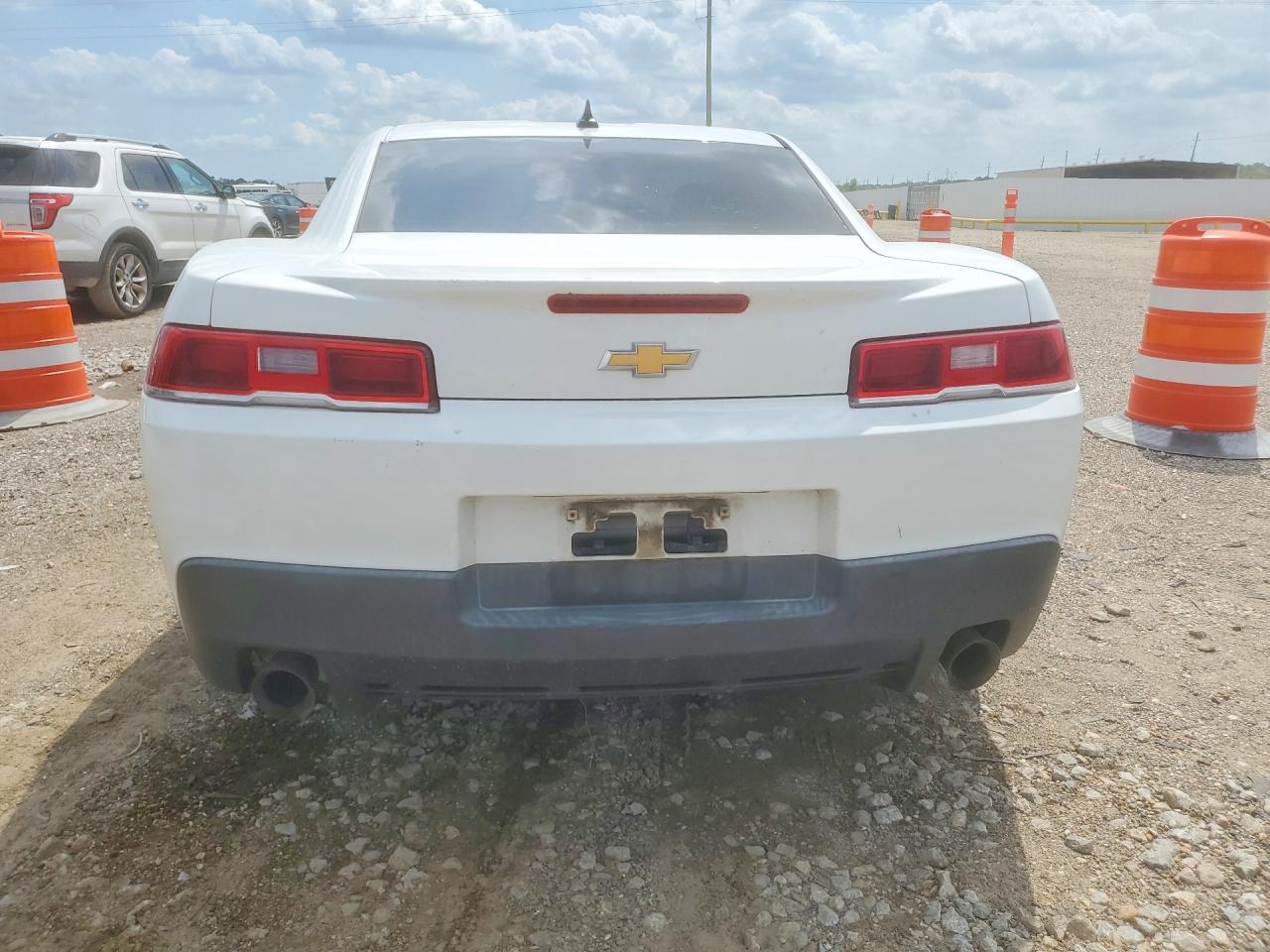 2014 Chevrolet Camaro Ls White vin: 2G1FA1E38E9184237