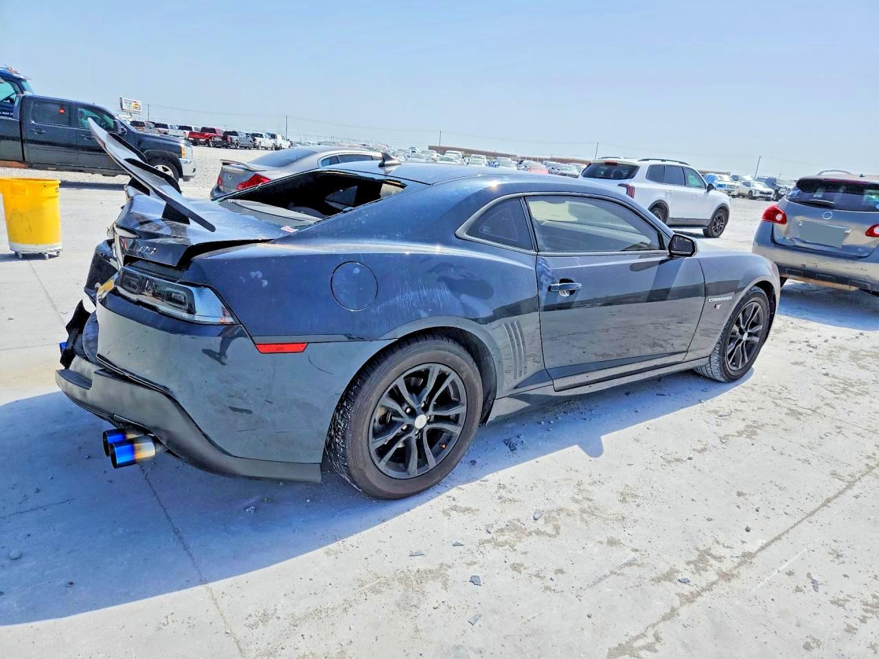 2014 Chevrolet Camaro Ls Черный vin: 2G1FA1E39E9234367