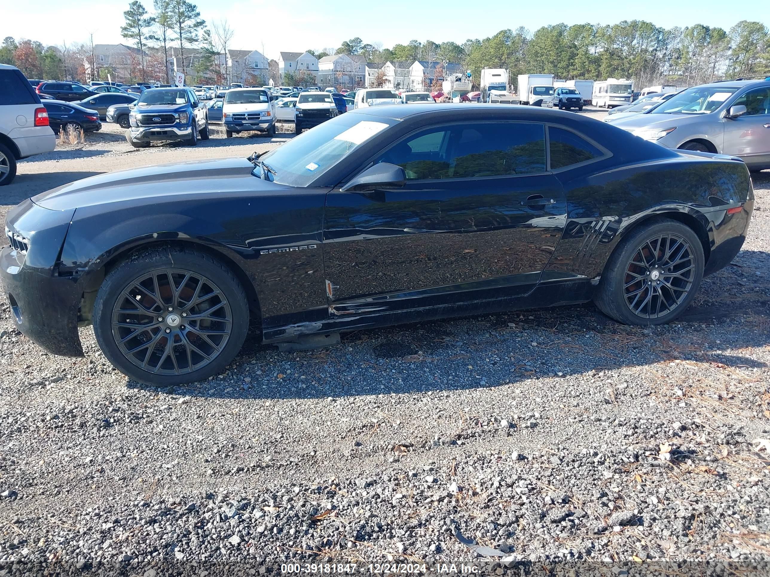 2013 Chevrolet Camaro 2ls Черный vin: 2G1FA1E3XD9241908