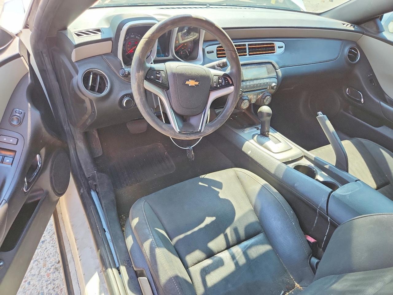 2013 Chevrolet Camaro Ls White vin: 2G1FA1E3XD9246915