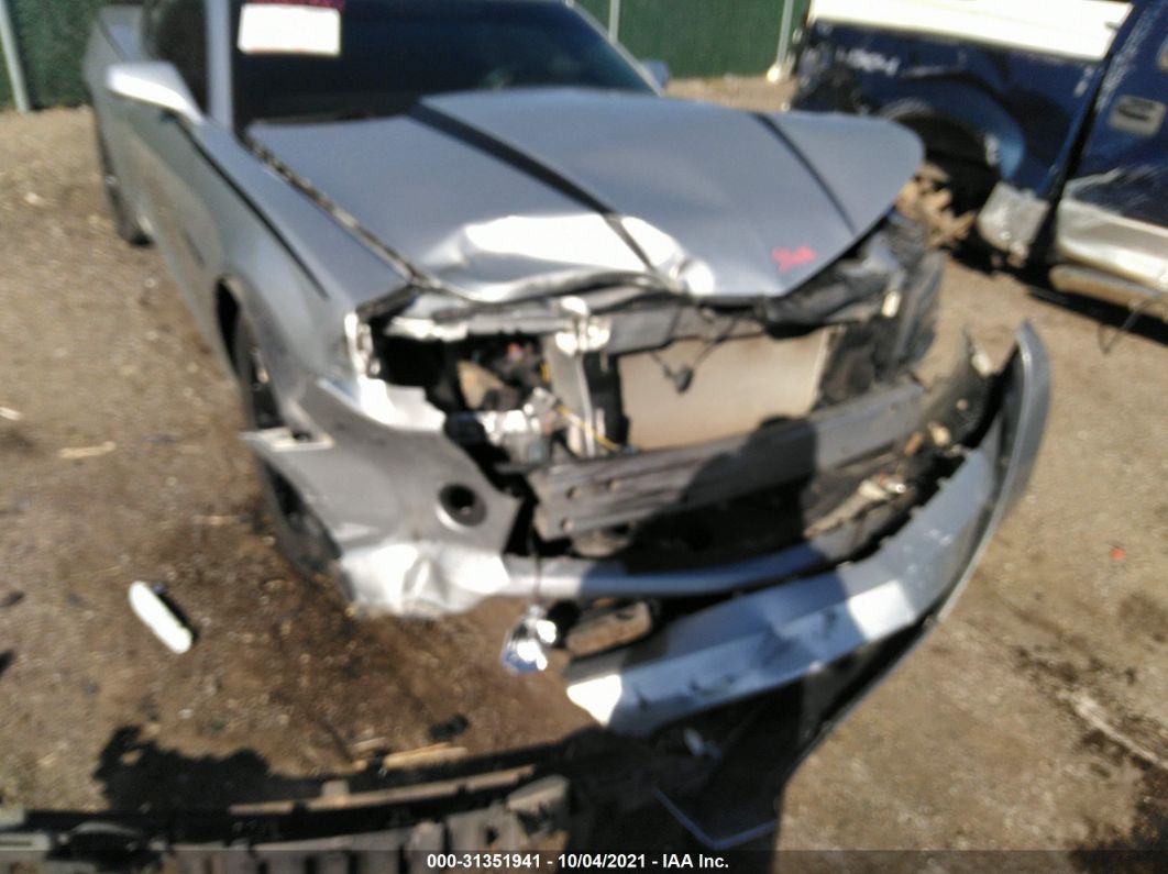 2015 Chevrolet Camaro Ls Серебряный vin: 2G1FA1E3XF9286141